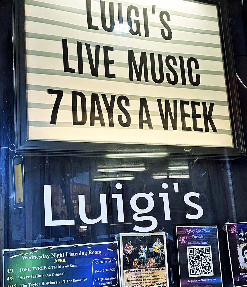 Luigi's Deli logo